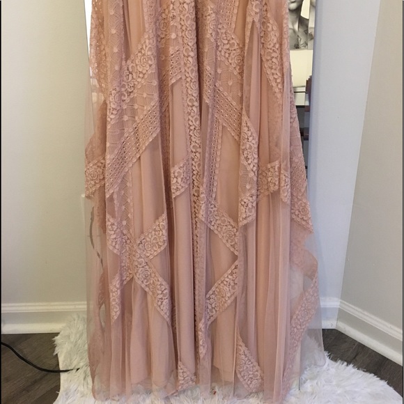 BCBGMaxAzria Light Pink Prom Dress! - Picture 3 of 5
